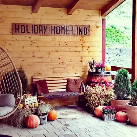 Lino Semesterbostad *